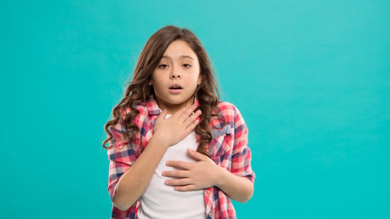 小儿支气管肺炎治疗周期是多久？重症肺炎会出现哪些并发症？