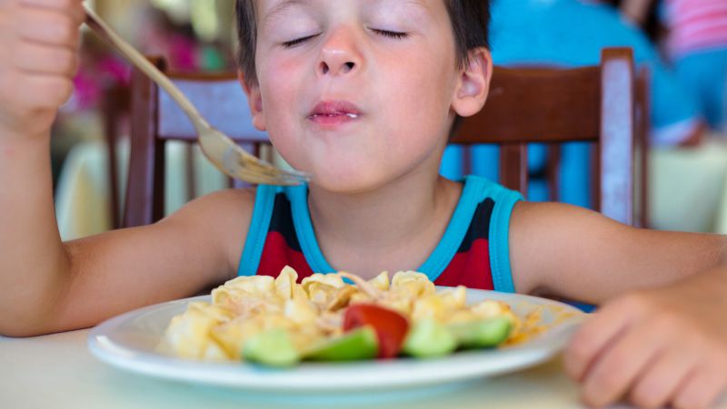 日本发生大规模食物中毒事件，夏季食品安全应注意哪些？