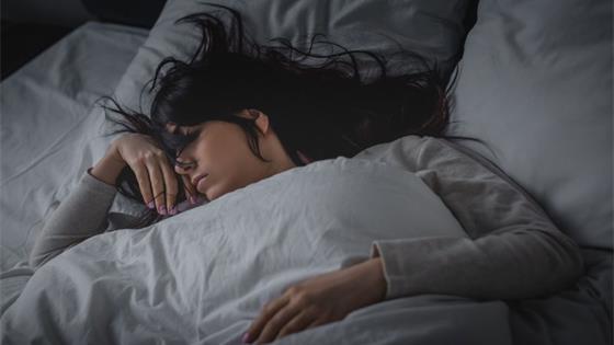 8小时睡眠论是伪科学？65岁以后，最佳睡眠时间是多少？